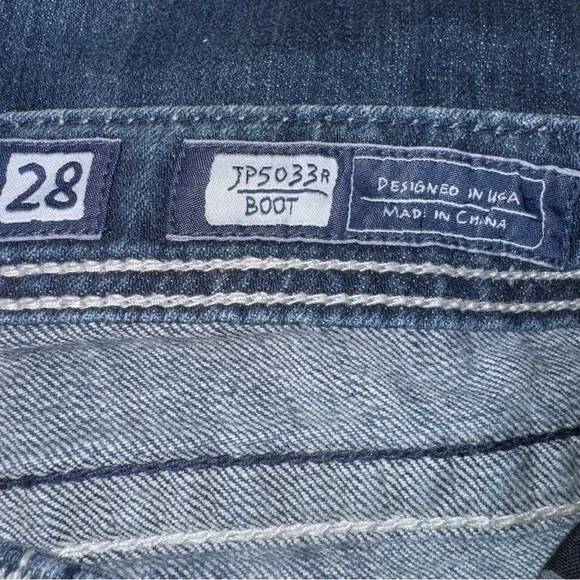 📌Miss Me JP5033R Bootcut Jeans Dark Wash Embroidered Pockets Size 28 - Picture 4 of 6